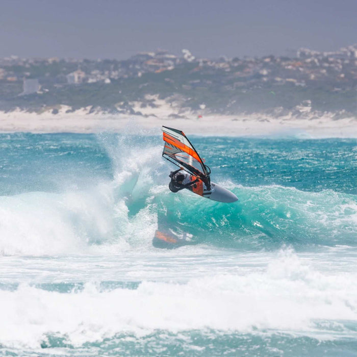 Planche de Windsurf Cult Ltd 219x58cm 82l RRD 26C82L