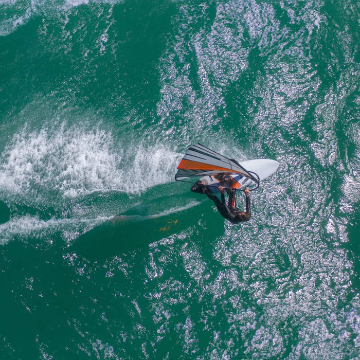 Planche de Windsurf Freestyle Wave Ruban Noir 225x58cm 84l RRD 26FW84BR