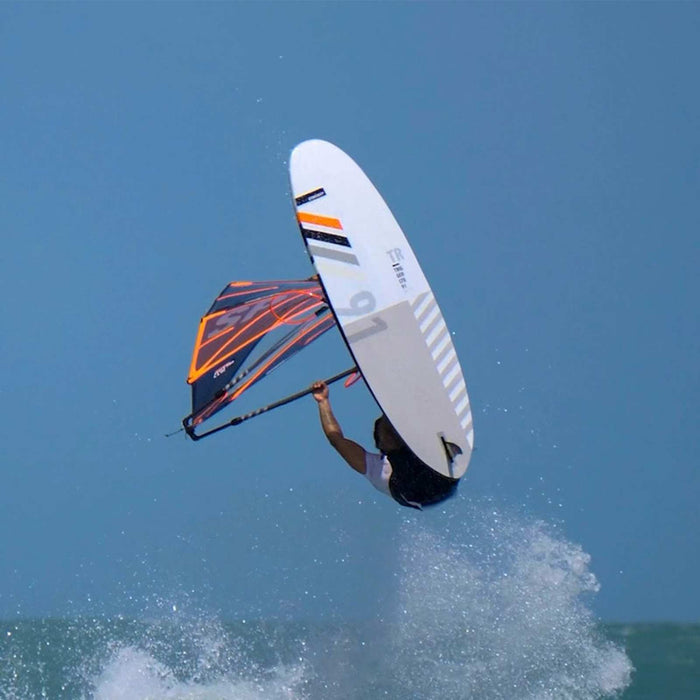 Planche de Windsurf Trigger Ltd 101l 219x63cm RRD 27TR101L