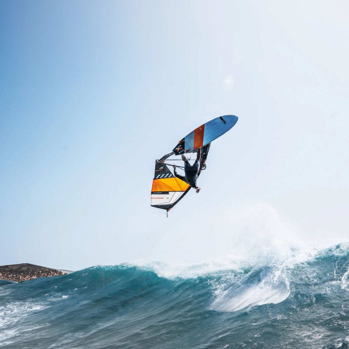 Wishbone de planche à voile Dynamic Pro Carbon 140 RRD 28DP140