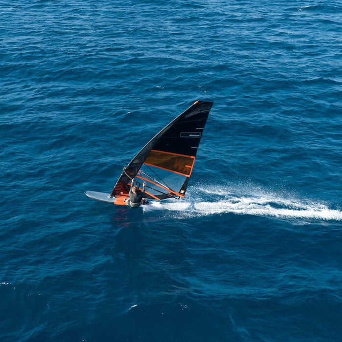 Voile de planche à voile X-Wing Noir Y28 Taille 7.0 RRD 28XW_BL_70