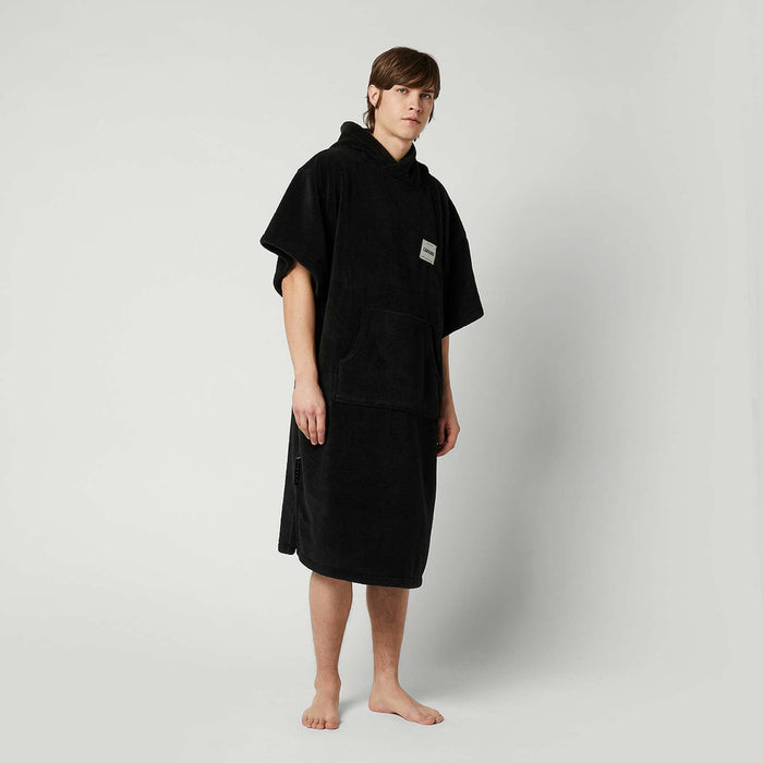 Poncho Teddy Noir O-S Mystic 35018_240415_900_OS