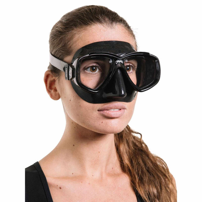 Kit de snorkeling Pluma Noir EU 39-40-UK 5,5-6,5 Cressi CA17953940